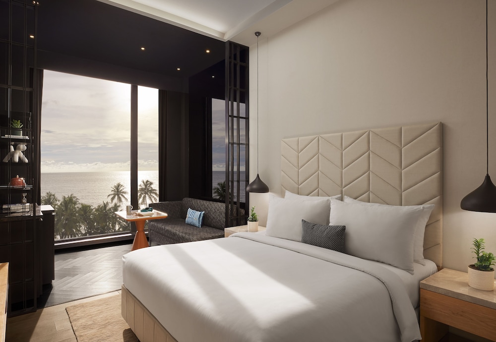 Hyatt Centric Juhu Mumbai 5/47