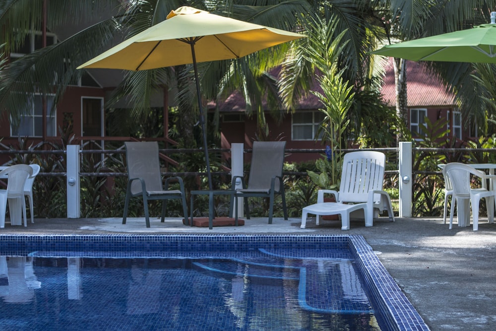 Caribbean Paradise Eco-Lodge 3/50