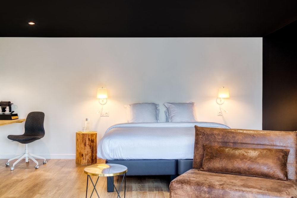 Hotel Le Domaine De Baulieu 38/60