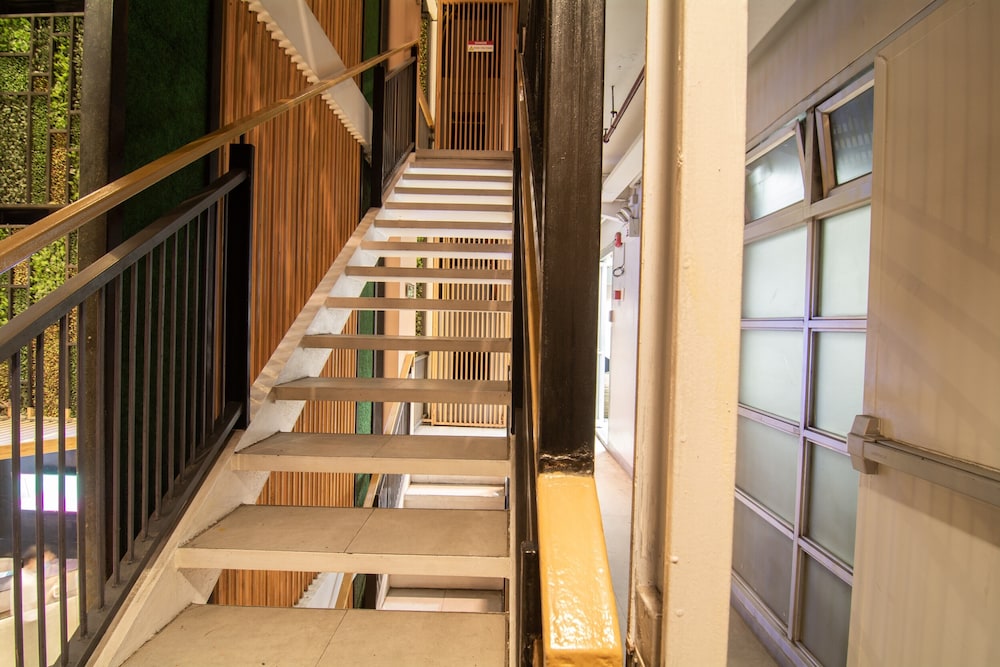 ARK Hostel City Center Manila 6/36