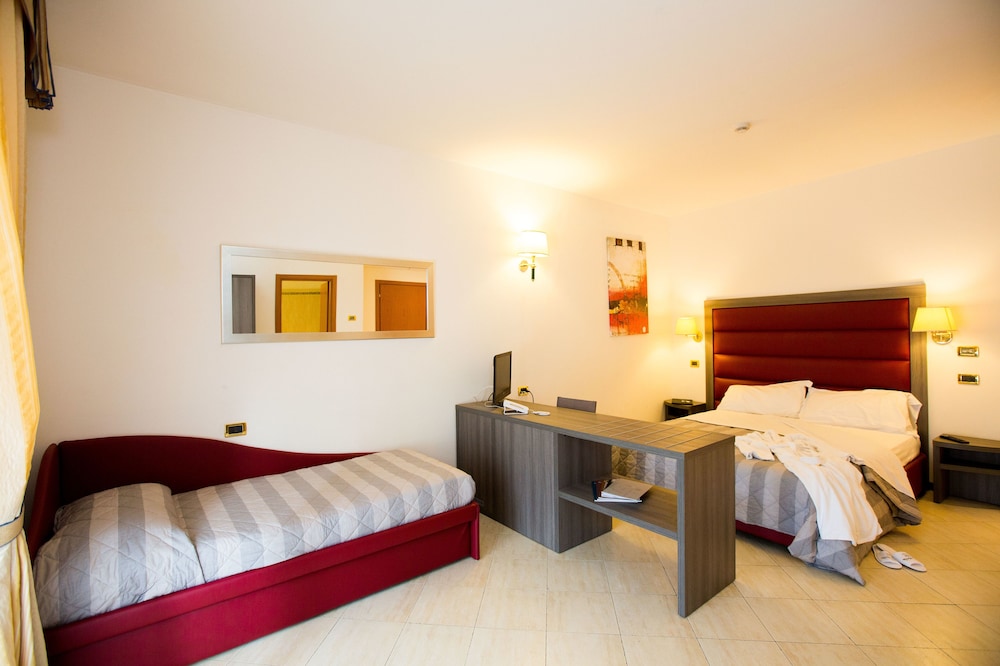 Grand Hotel Elite 19/64