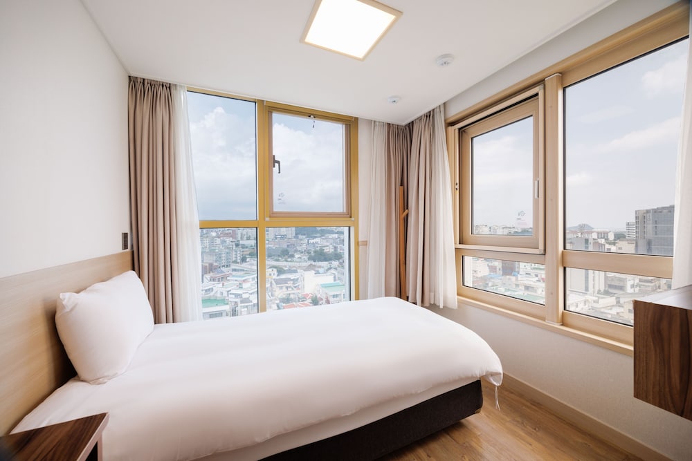 Hotel Kenny Seogwipo 31/66
