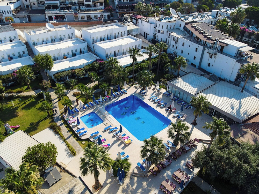 Nagi Beach Hotel in BODRUM