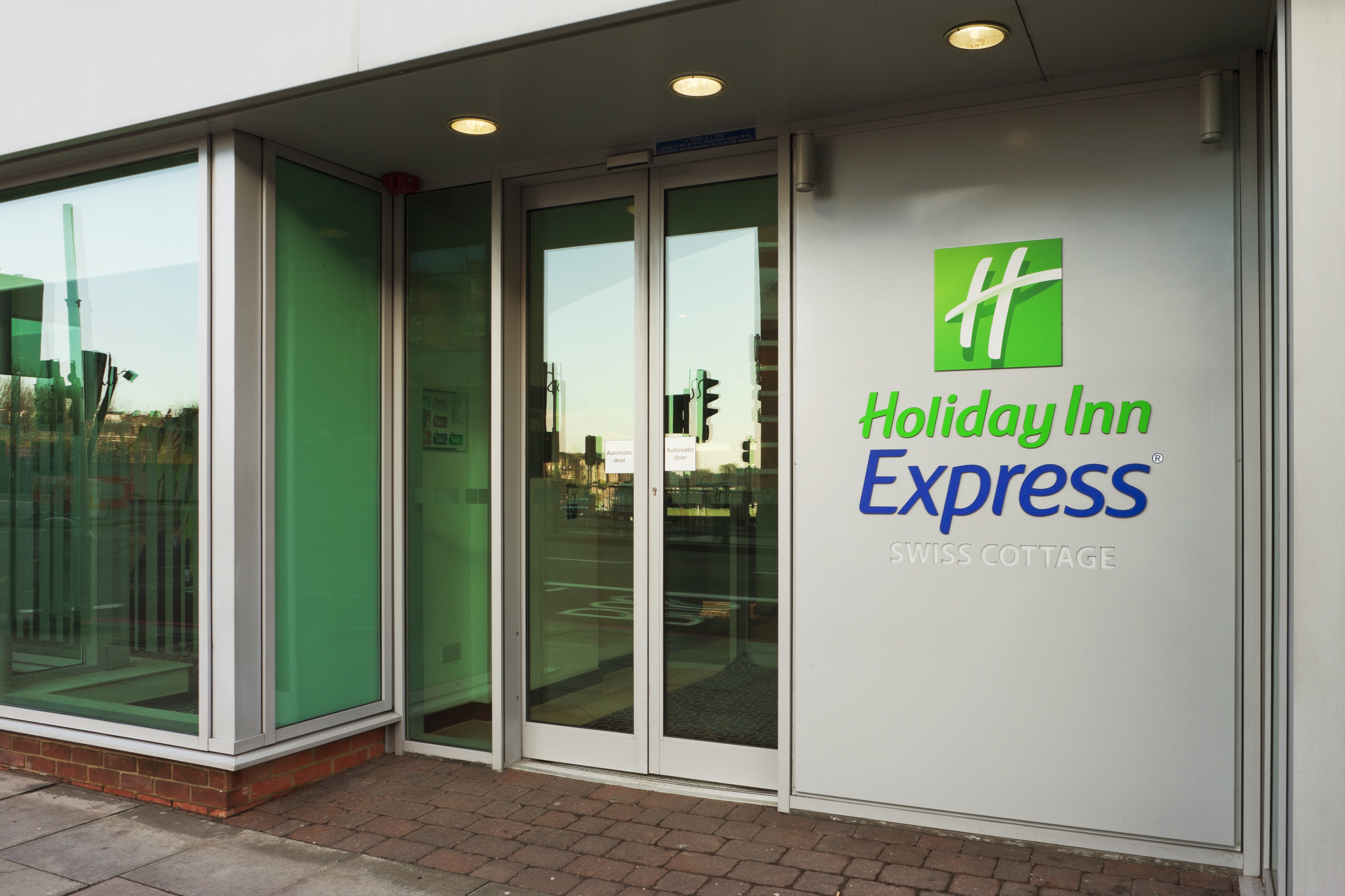 Holiday Inn Express London - Swiss Cottage 14/28