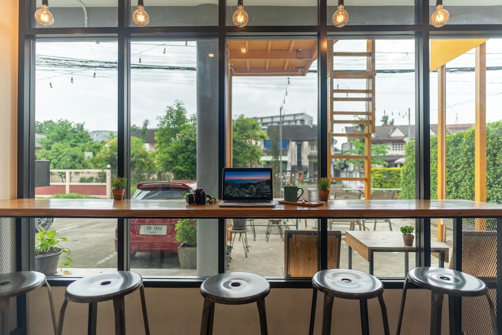 Bedgasm Poshtel X Café At Nimman 56/62