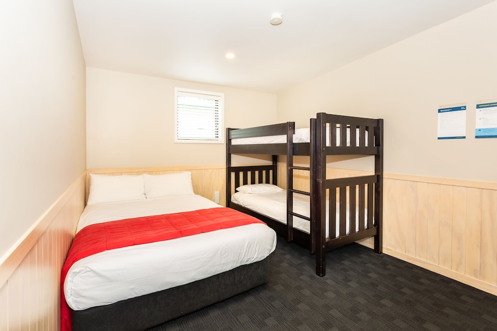 Tasman Holiday Parks - Christchurch 16/36