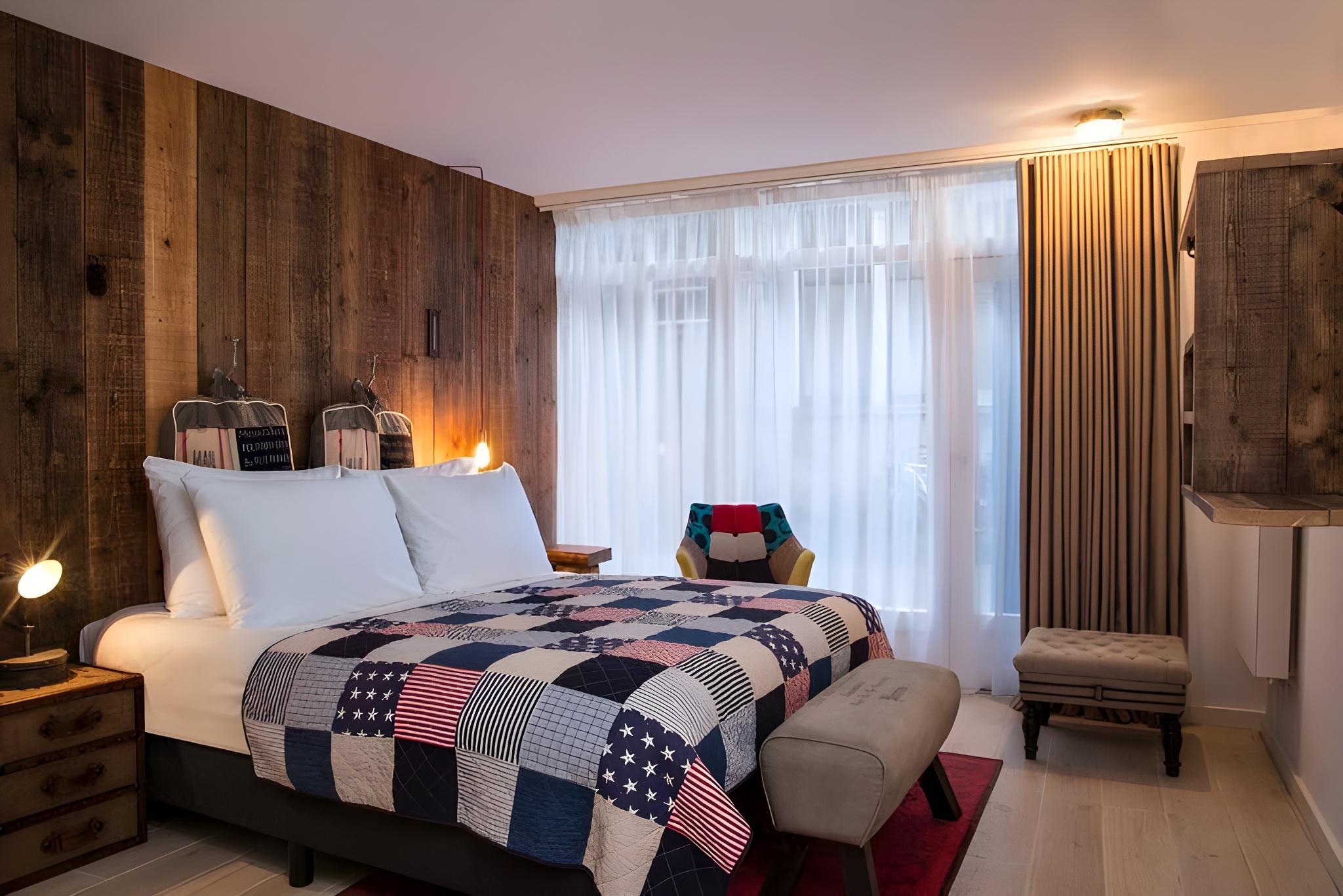 Medium, Double or Twin Bed