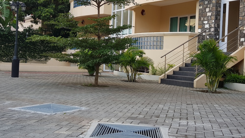 Blue Bay Holiday Resort 39/50