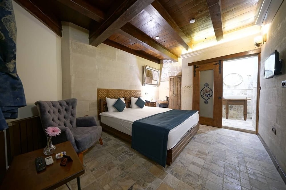 Arte Cave Hotel 8/50