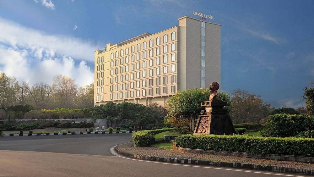 GRAND KEISHA HOTEL 3/60