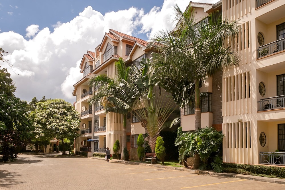 Meltonia Luxury Suites 41/50