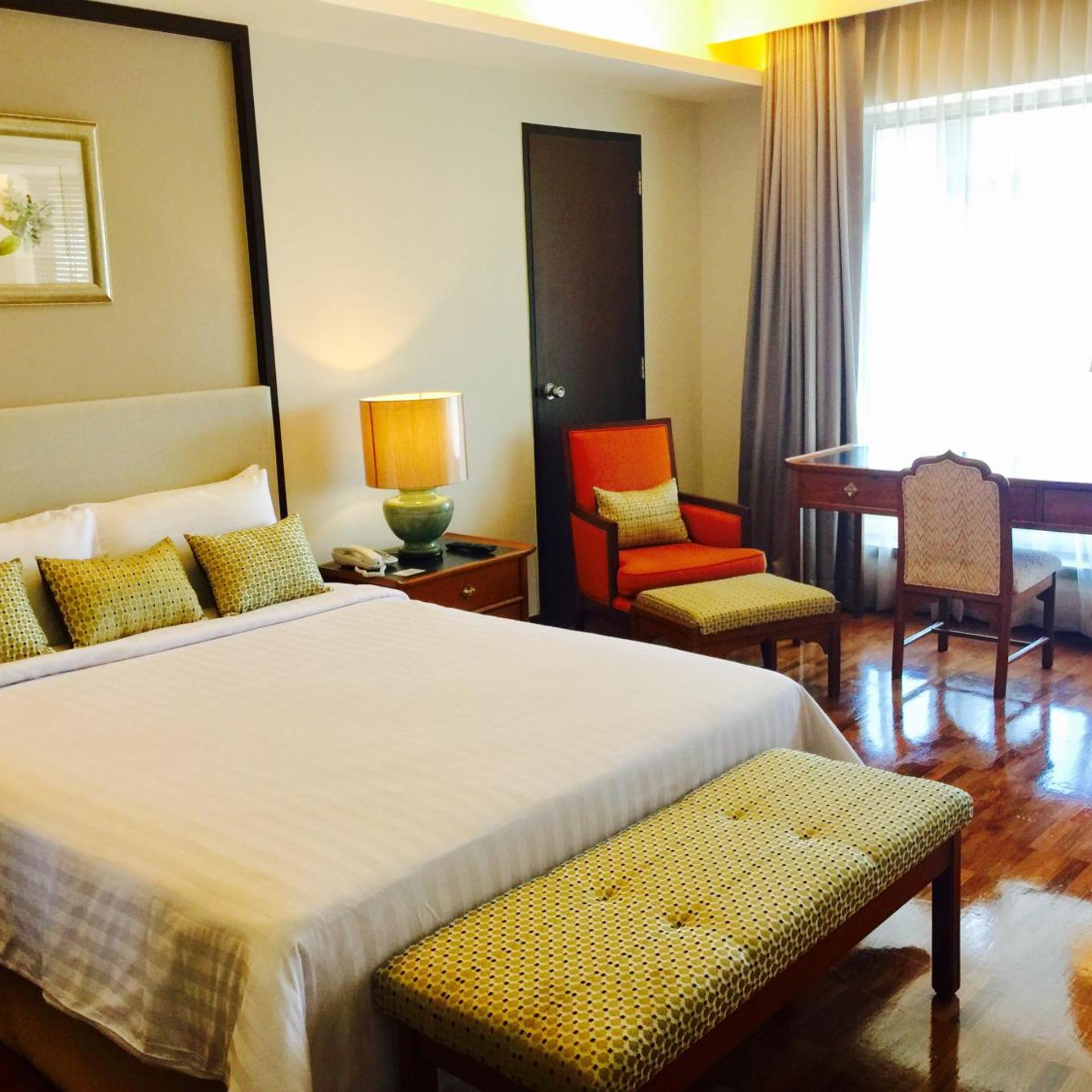 Residential, Suite, Indra Regent Hotel 4/8