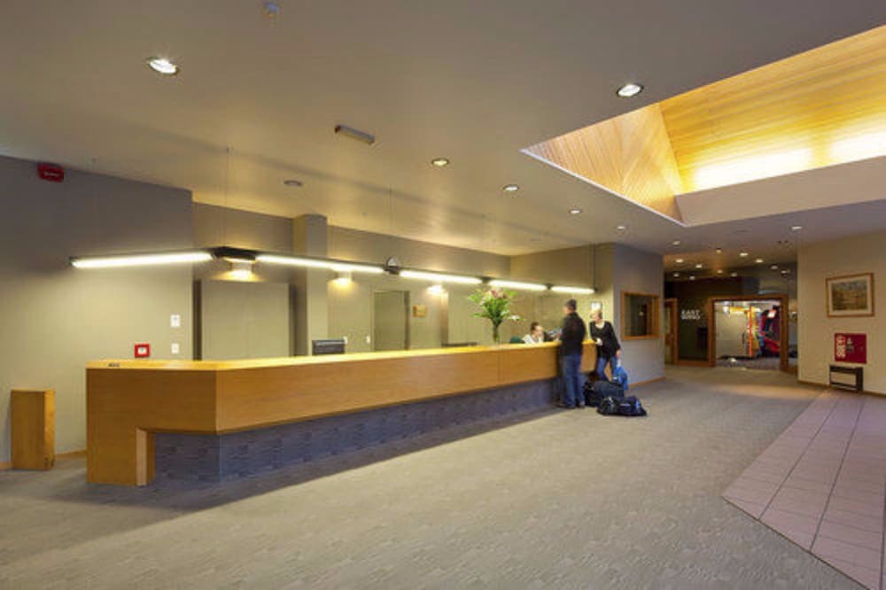 Swiss-Belresort and Villas Coronet Peak 8/65