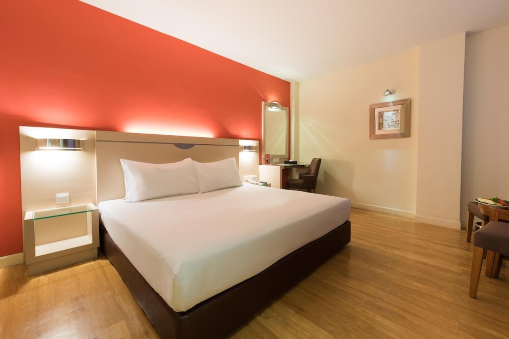 Hotel Sentral Georgetown 10/25