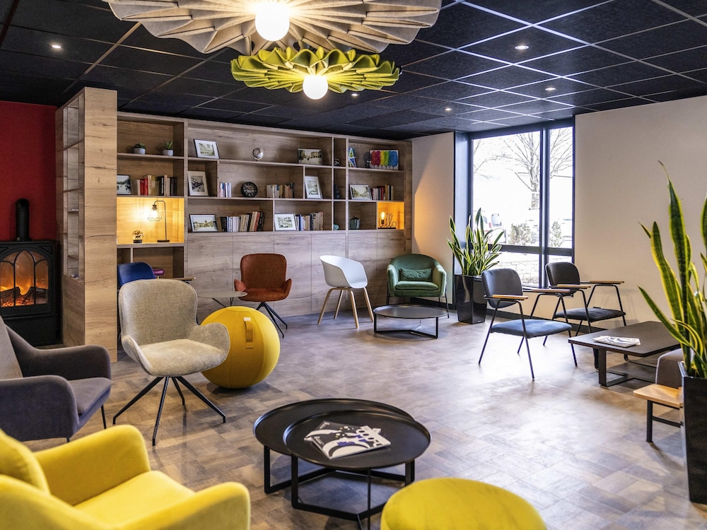 Ibis Pontarlier 36/65