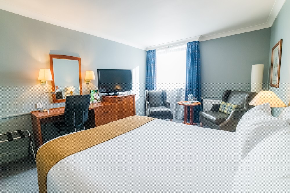 HOLIDAY INN BRENTWOOD M25, JCT 28 14/74
