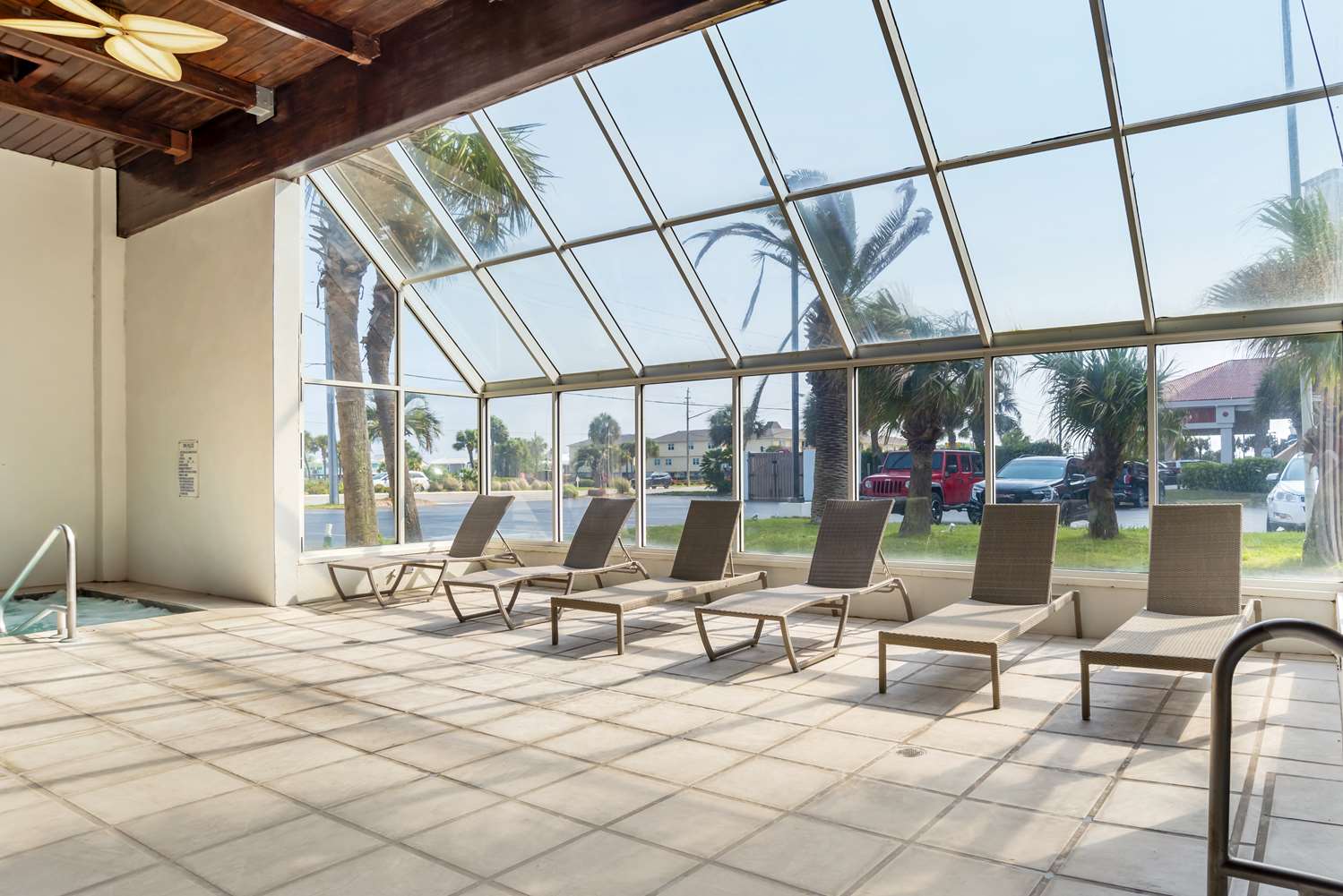 Best Western On The Beach 23/37