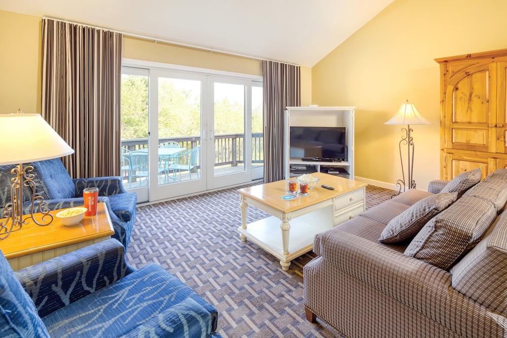 Club Wyndham Newport Overlook 34/50