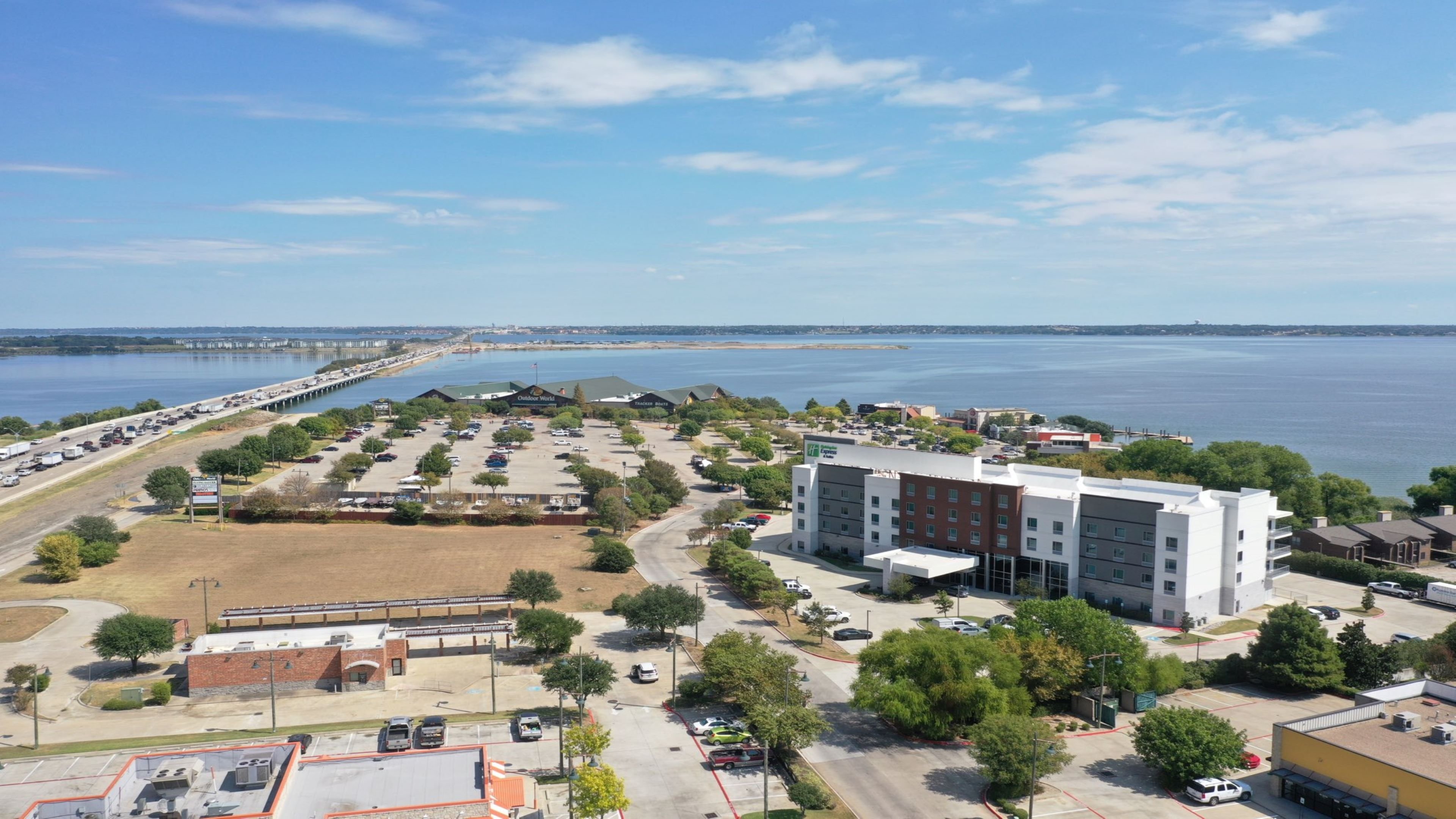 Holiday Inn Express Suites Garland E Lake Hubbard I30 5/38