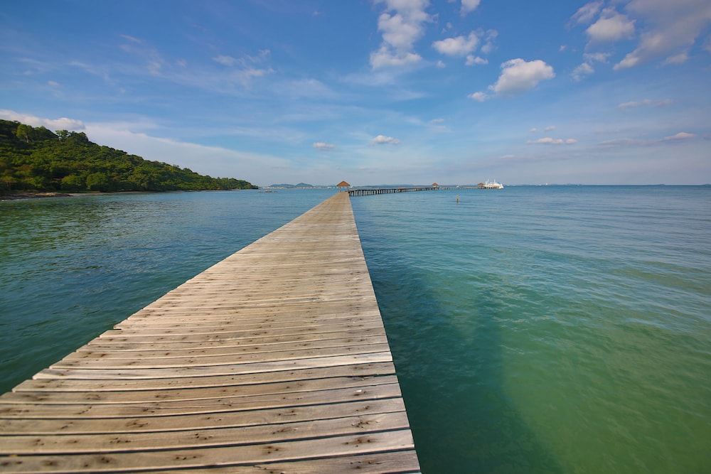 Rayong Resort Hotel 50/65