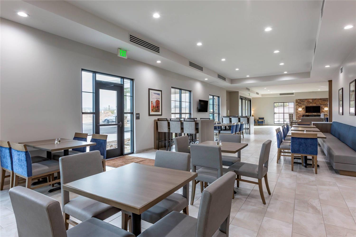 Comfort Suites Scottsdale Talking Stick Entertainment District 10/13
