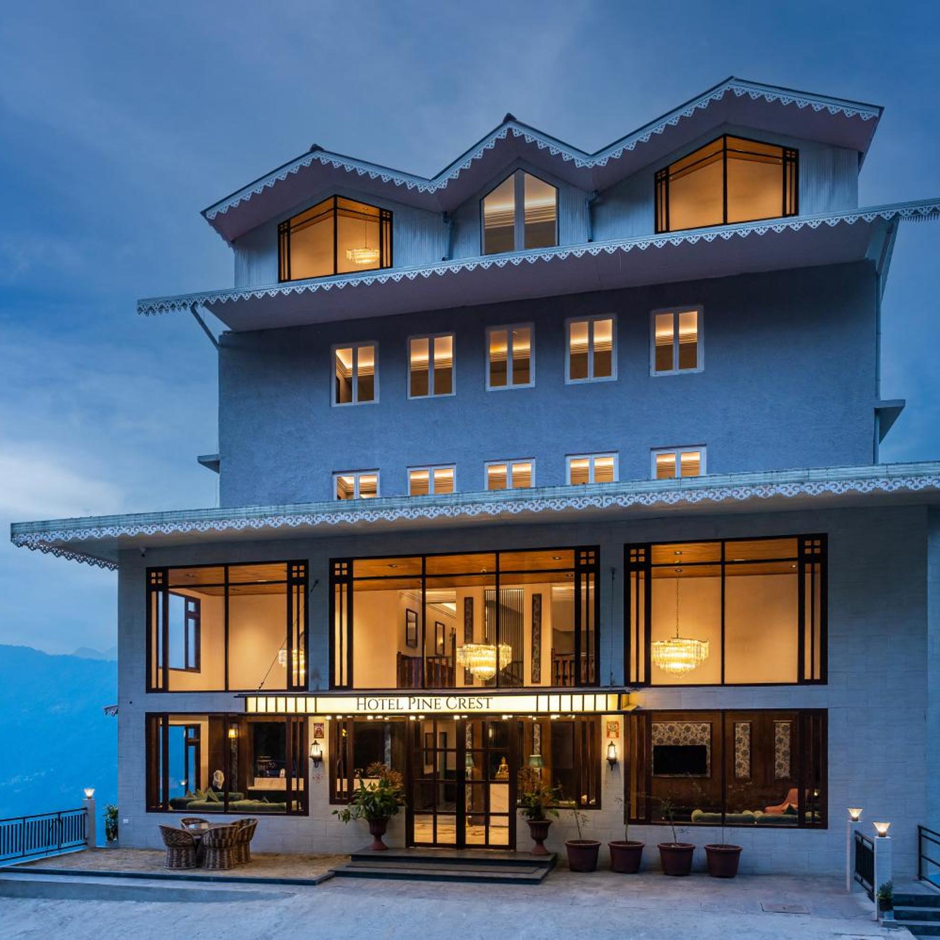Udaan Hotel Pine Crest Pelling 1/43