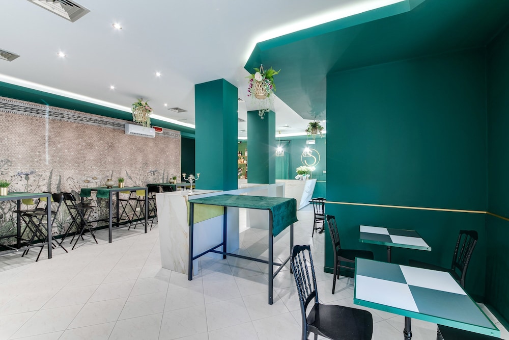 Hotel Sorriso 35/45