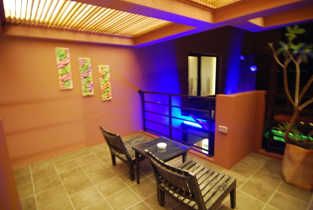 A&amp;L Inn 29/50