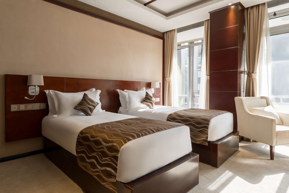 Best Western Plus Pearl Addis 8/29