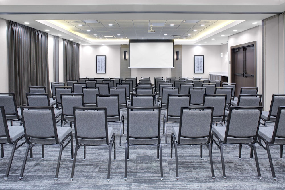 Hyatt Place Dallas/The Colony 55/61