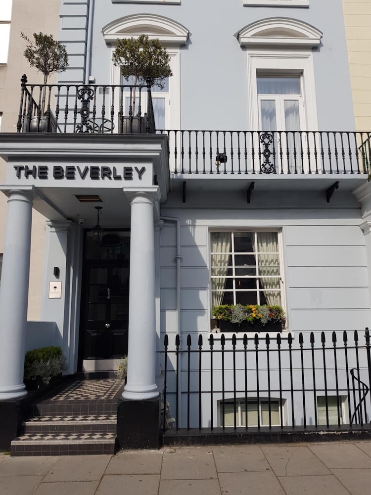 The Beverley Hotel 4/50