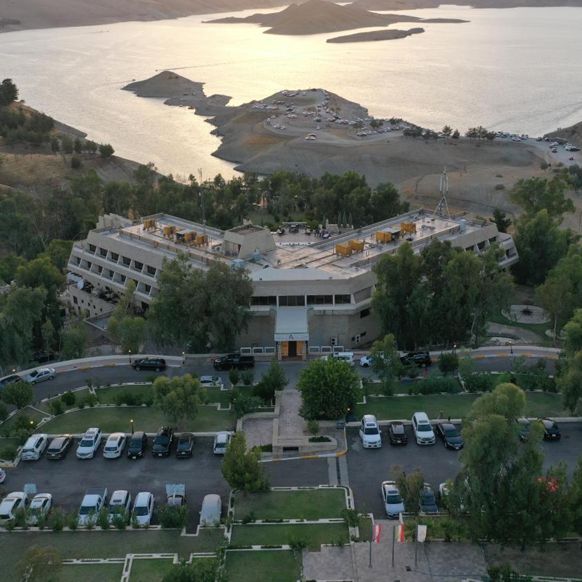 Ashur Hotel 6/63