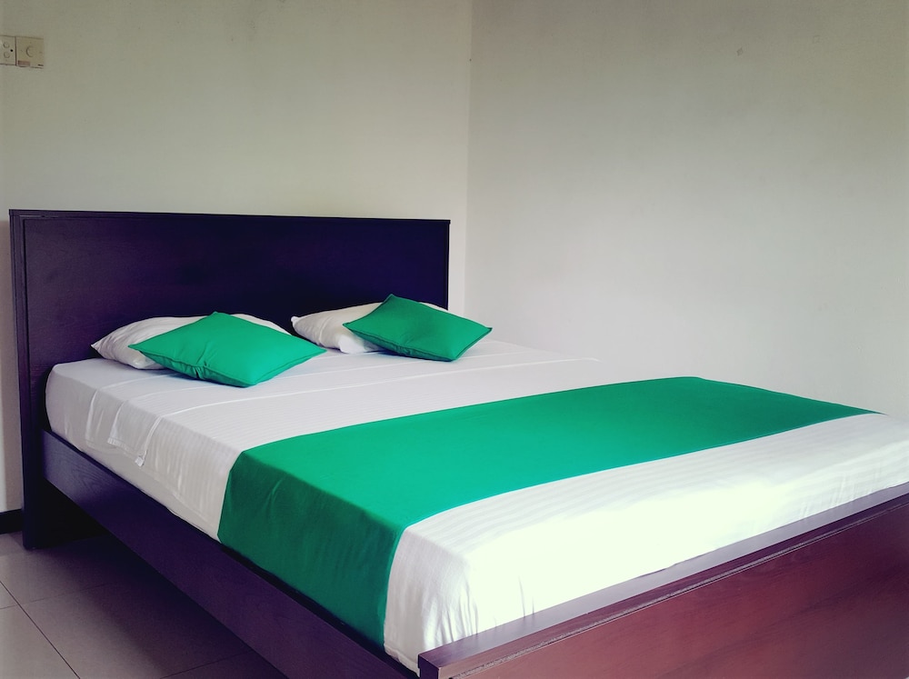 Homestay 24 7/32