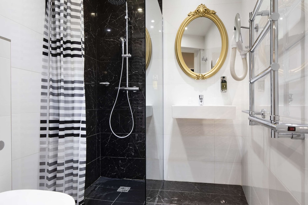 Hotel Montparnasse Saint Germain 34/76