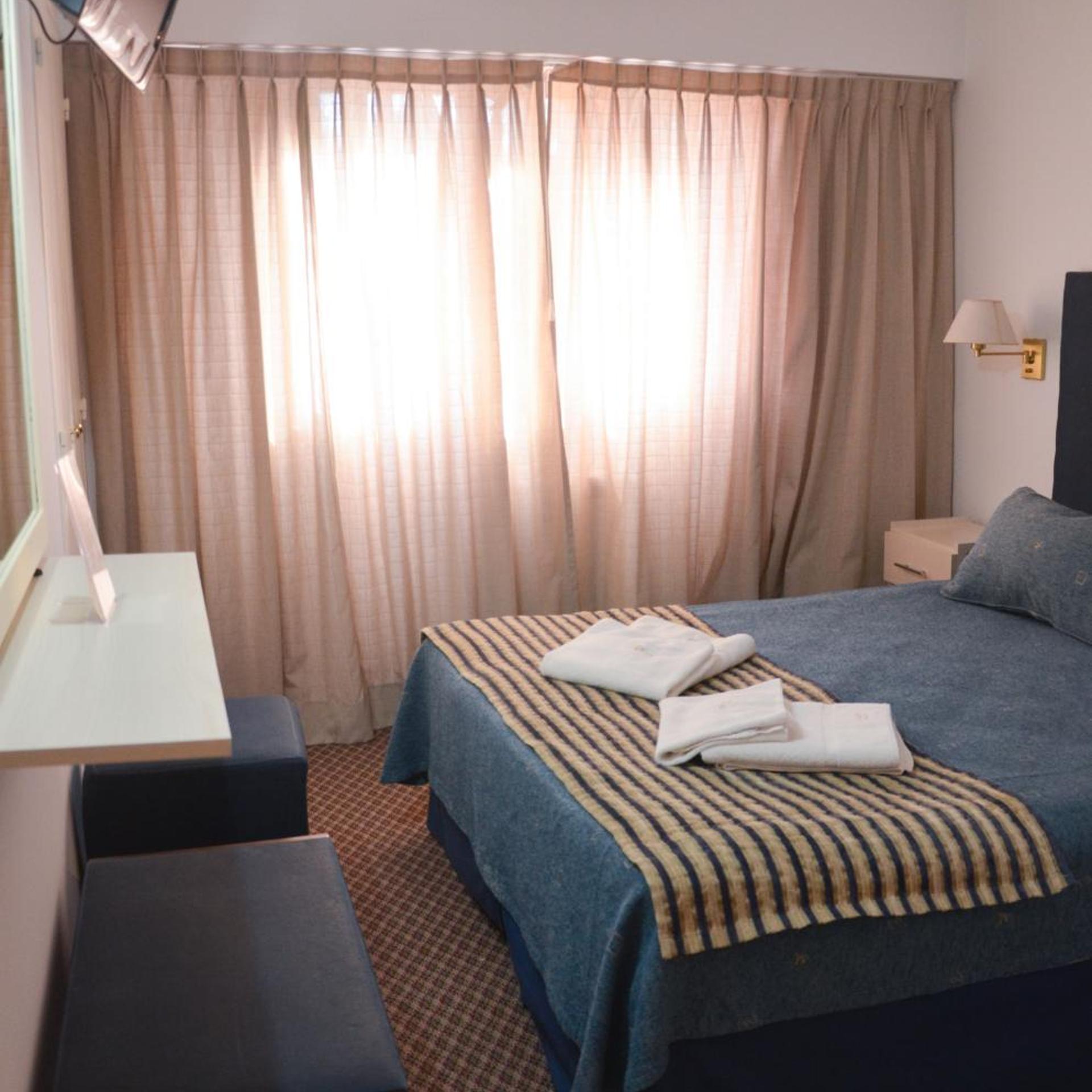Hotel Arenas 15/50
