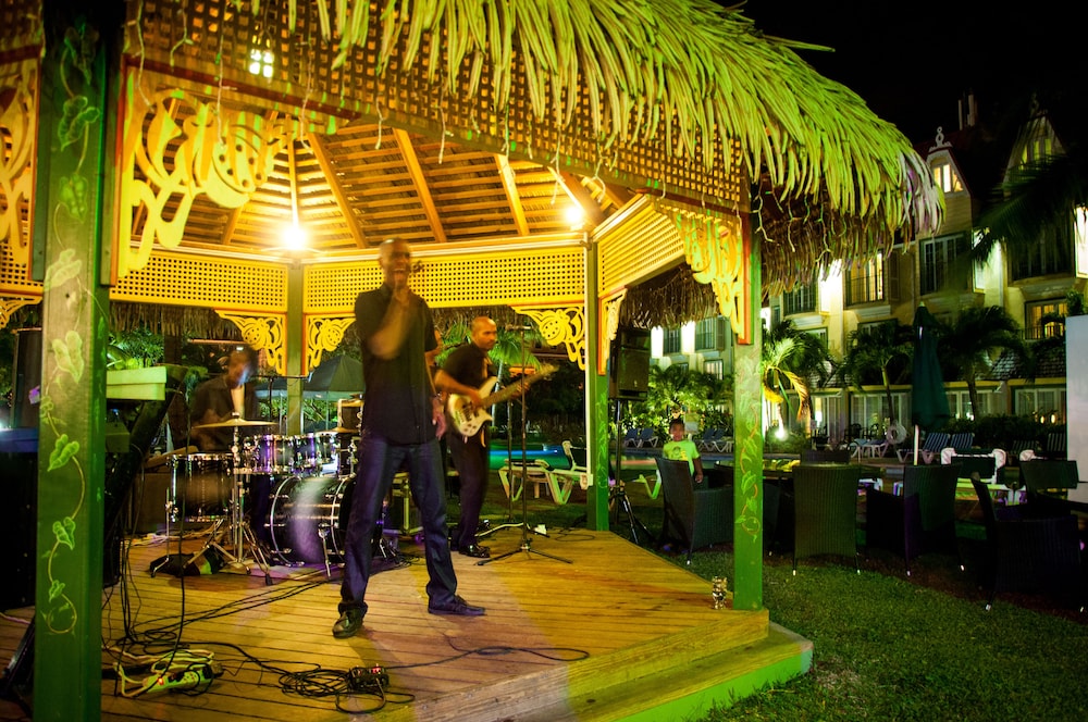 Coco Palm 62/72
