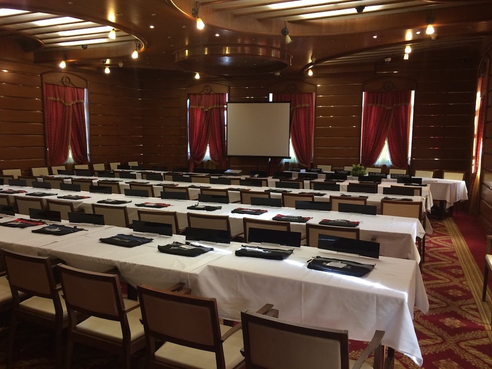 Historic Boutique Hotel Cattaro 51/60