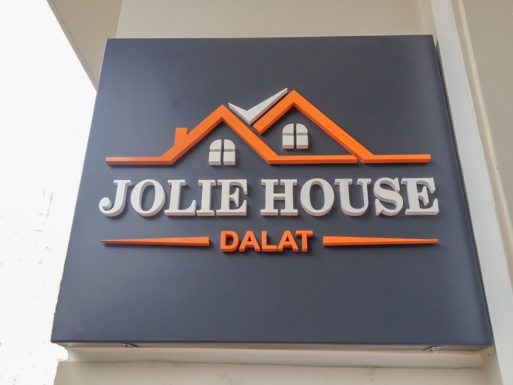 Jolie House photo3