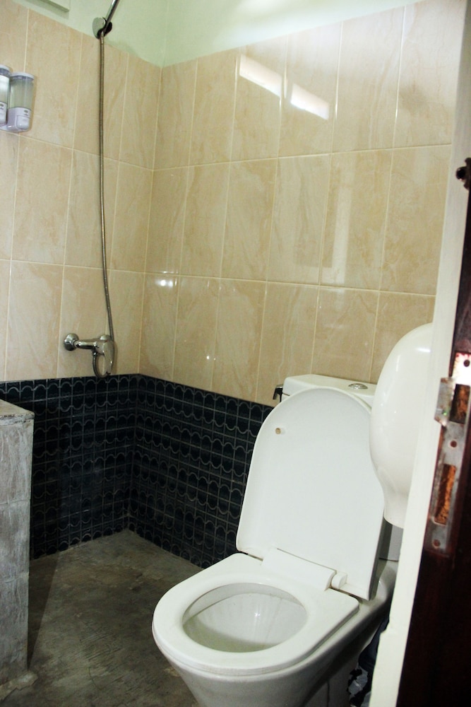 Ala Hostel 37/40