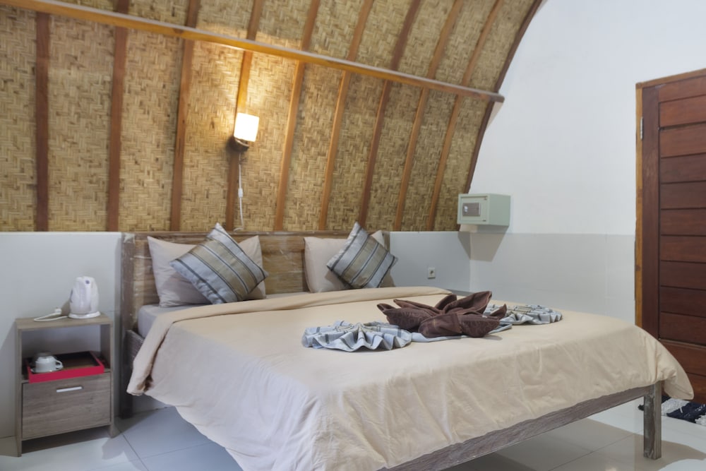 Warna Beach Hotel 17/46