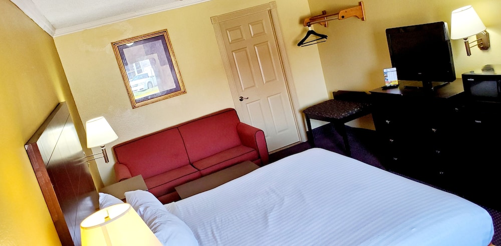 Americas Best Value Inn Suites Pensacola 7/30