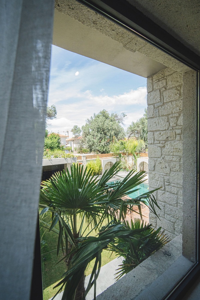Derin Konak Hotel - Adults Only 50/56