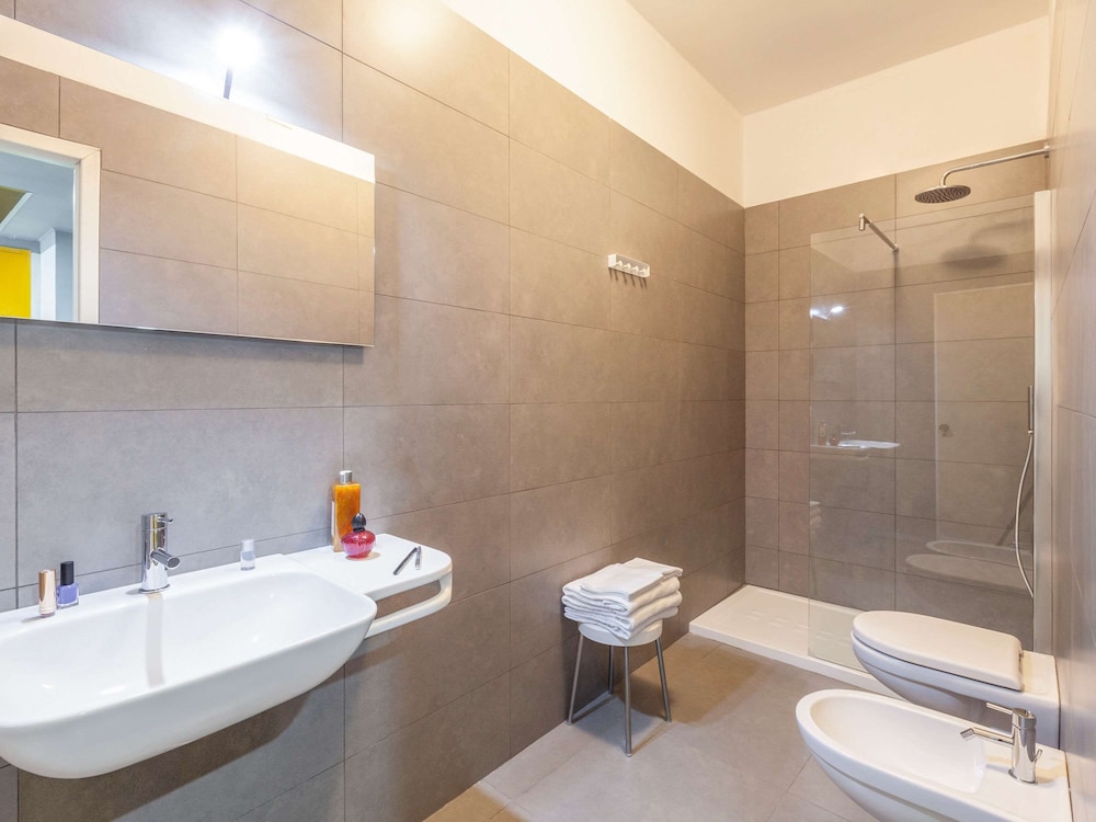 Ibis Styles Brindisi 17/66