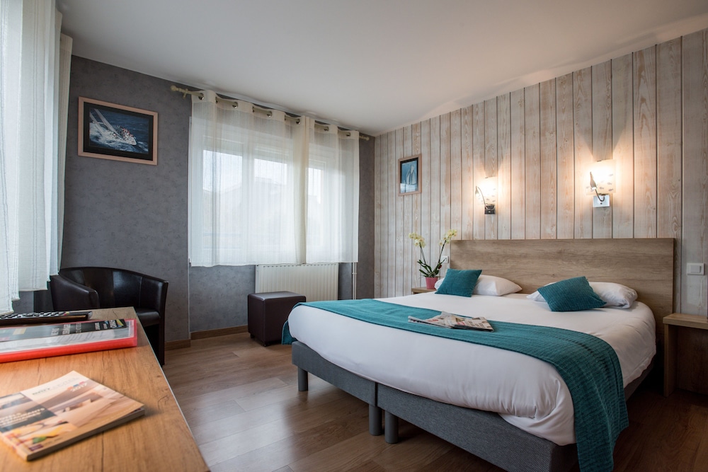 Hotel Des Halles 25/66