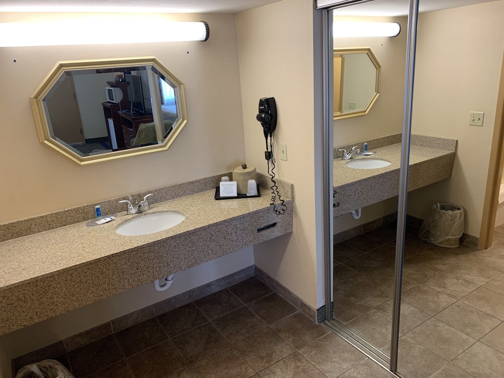 Quality Inn Idaho Falls 30/56