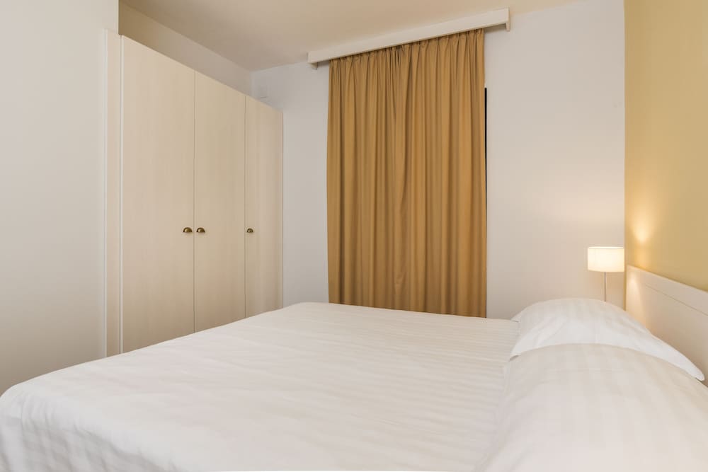 Apartments Amfora Plava Laguna 7/48