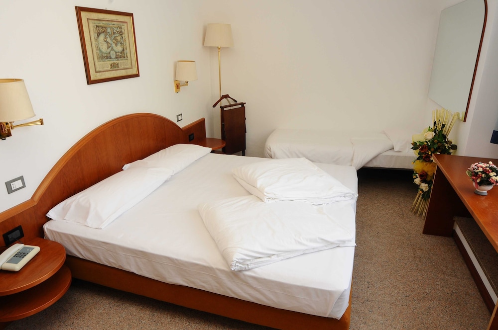 Hotel Stelvio Tirano 19/76