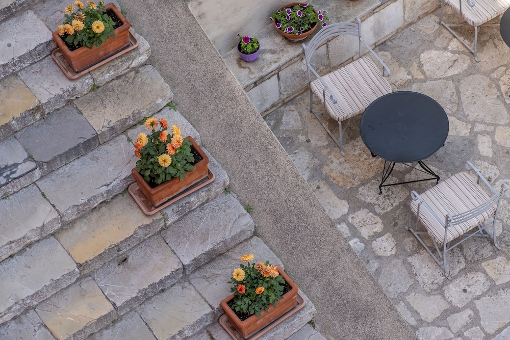Grand Sarai Nafplio 16/75