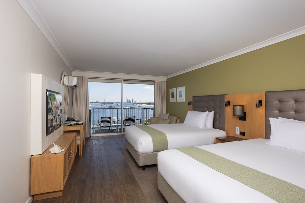 Water View Double Room + Entry to 4 Theme Parks