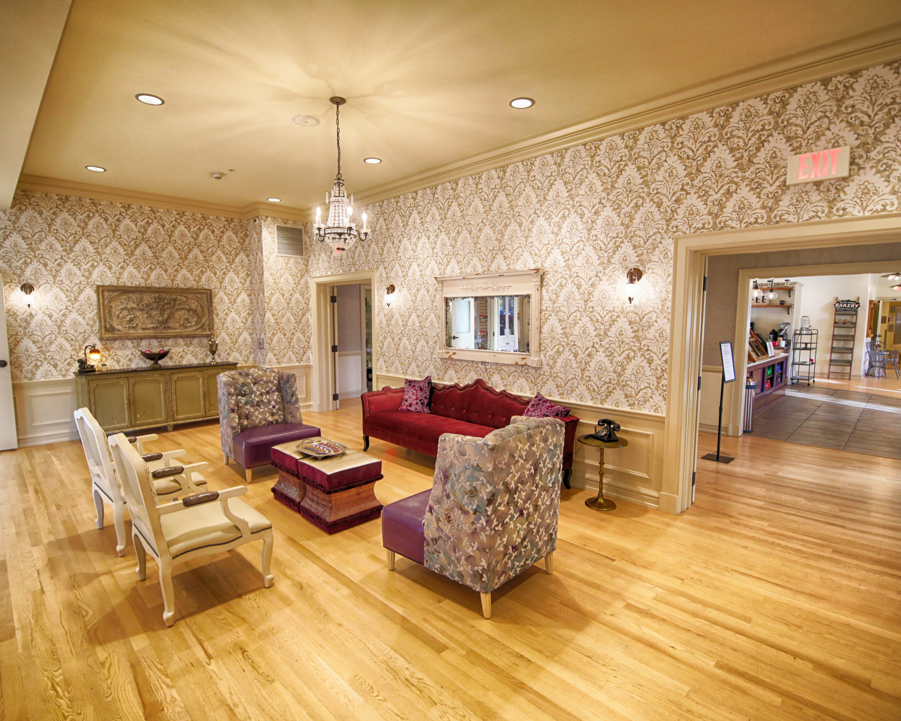 The Stella Hotel and Ballroom 46/66